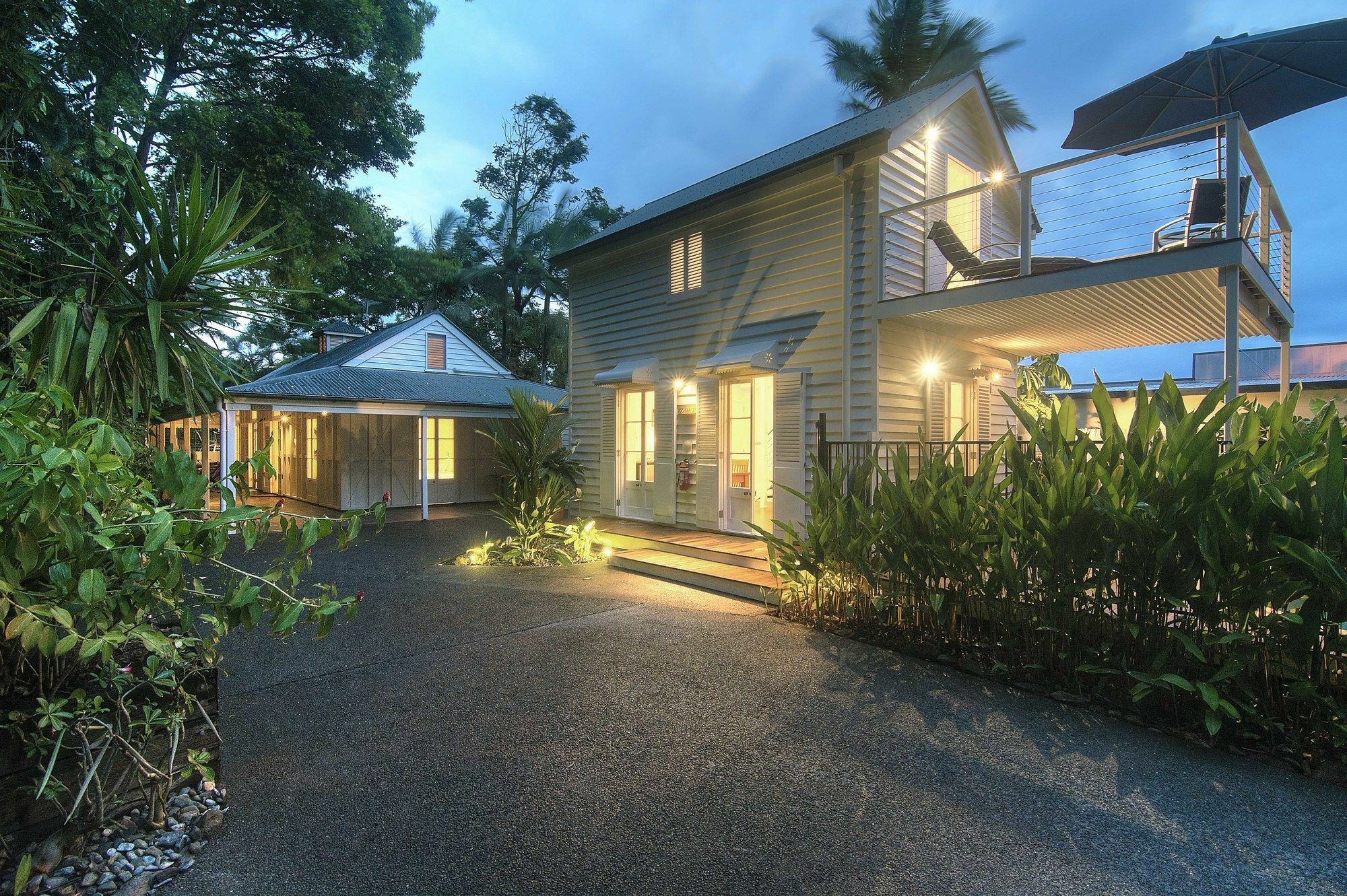 Port Douglas Cottage & Lodge Buitenkant foto